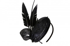 Sinamay Fascinator con antenna