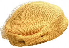 Paperbraid Cap with a veil