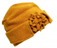 Wool-Toque with decoration