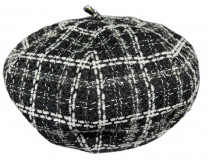 Chantal Baske mit Zug